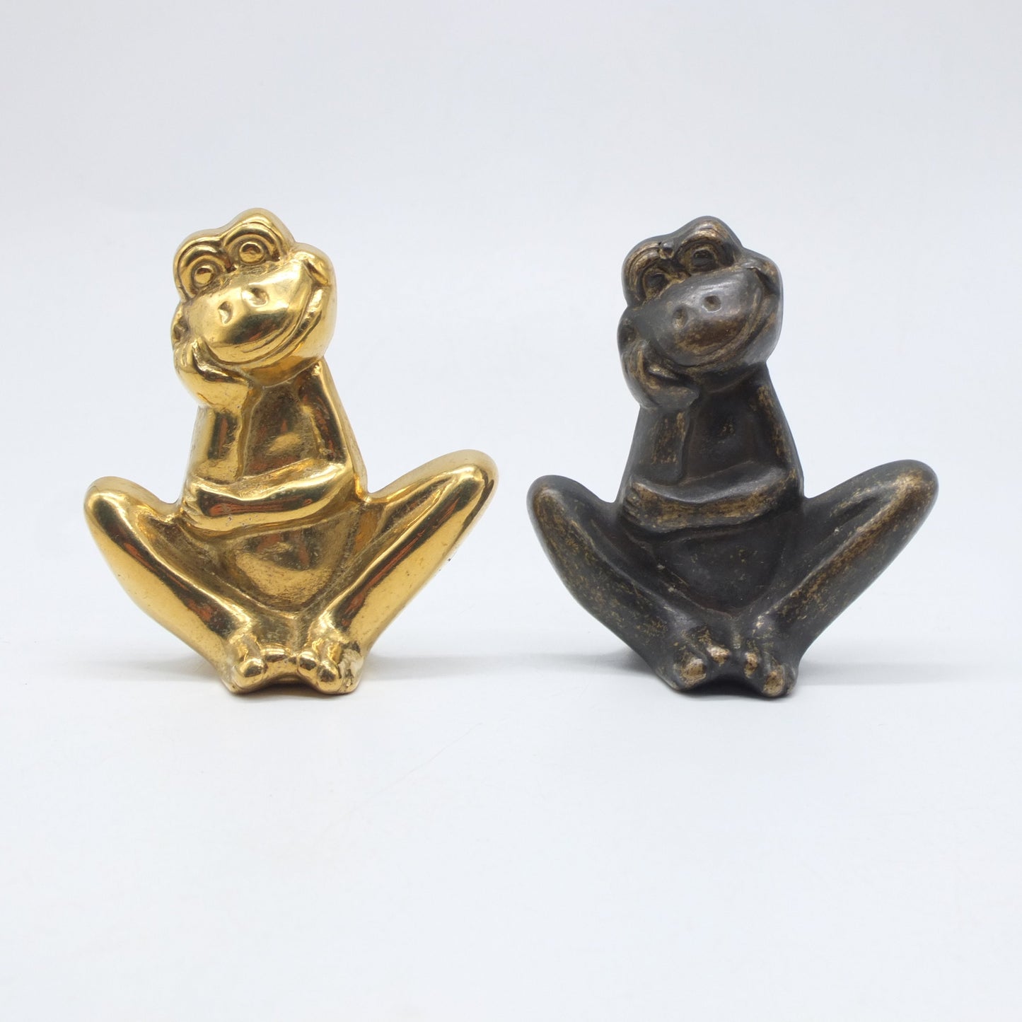 Vintage Brass Frog, Frog lovers, Frog figurine, Metal Frog, vintage frog